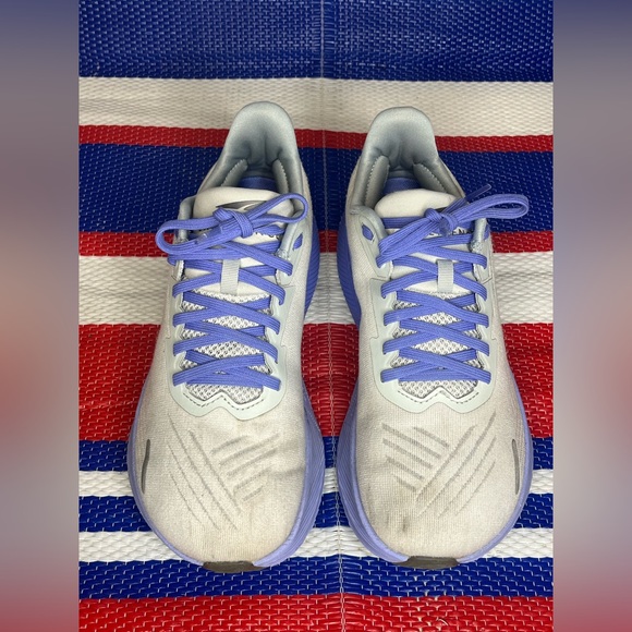 Women's - Altra FWD Experience - Size 7 US - Running Shoes - Lightweight - Picture 10 of 11